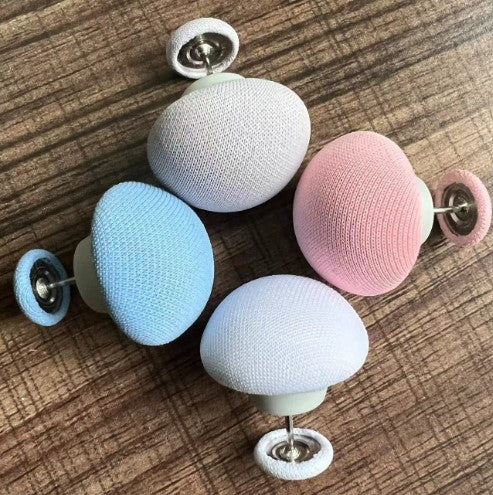 ✨ 【40 kom】Držač za Pokrivač - Stabilan i Lako za Korištenje! 📍Univerzalno za debele i tanke pokrivače.